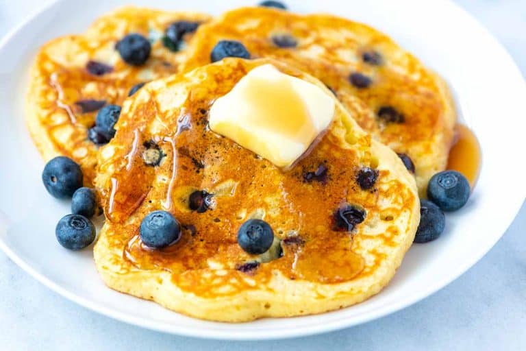 Easy Blueberry Pancakes Recipe