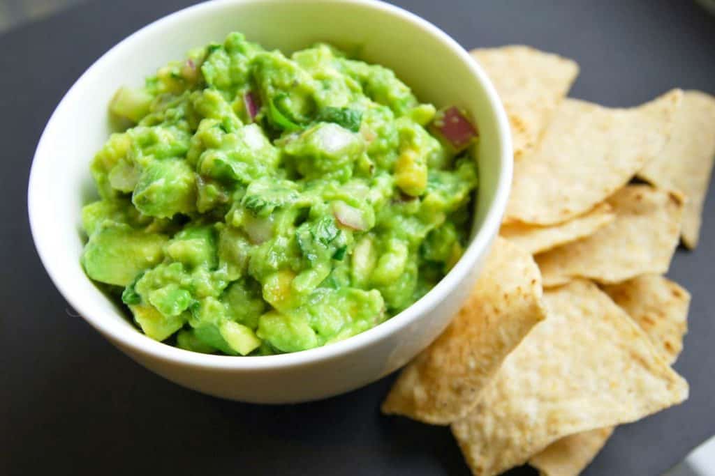 how many hours ahead can you make guacamole