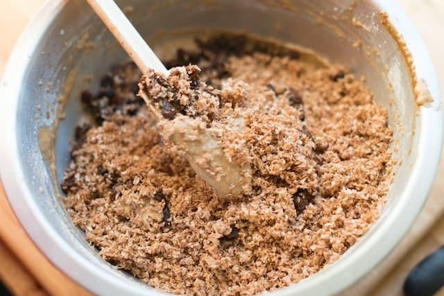 How to Make Raisin Bran Muffins: Mixing the Muffin Batter