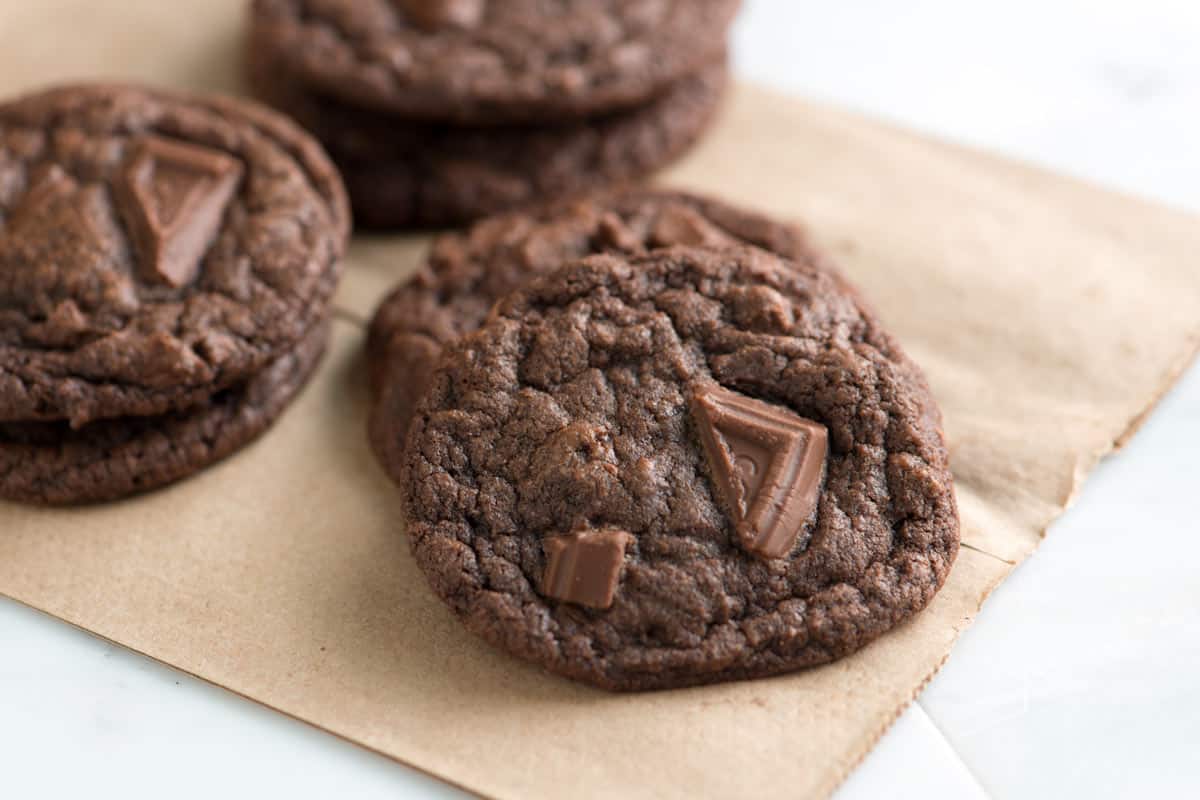 Chewy-Double-Chocolate-Cookies-Recipe-1-