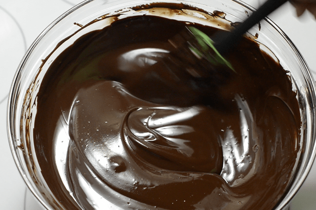 How to Make Chocolate Truffles: Melting chocolate with butter