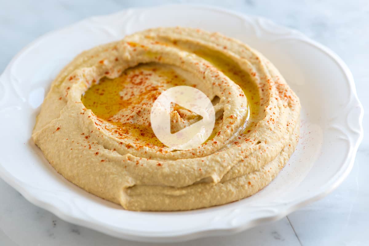 Easy Hummus Recipe (Better Than StoreBought)