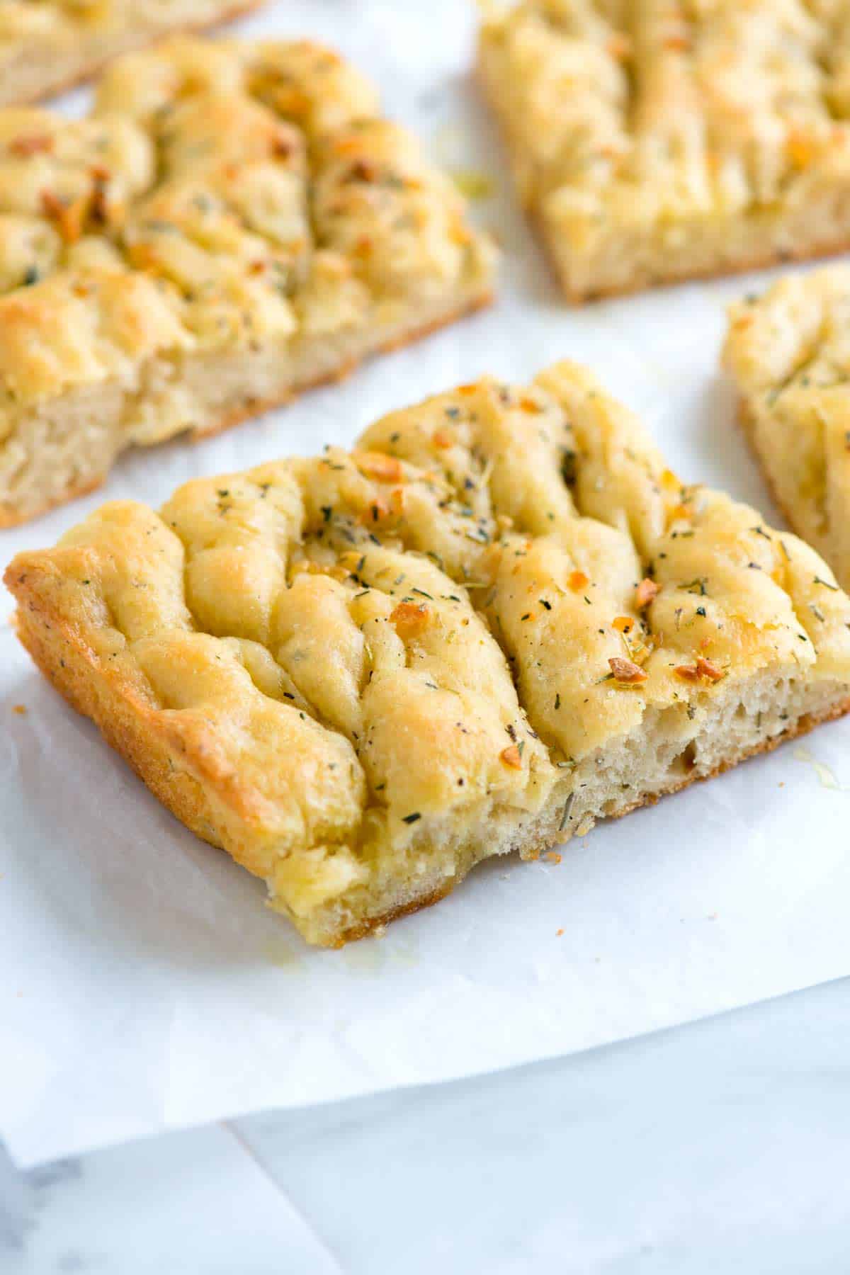 Easy Focaccia Bread Recipe with Garlic and Herbs