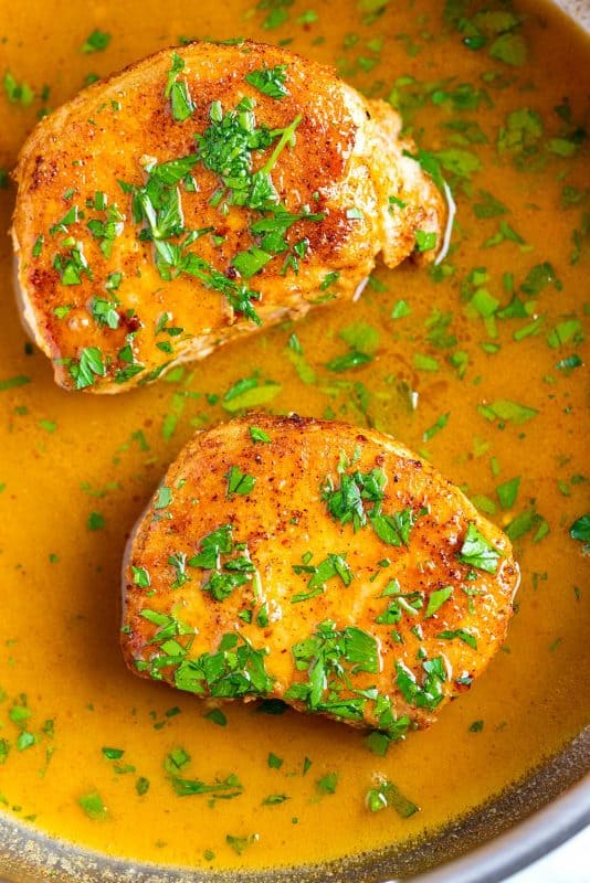 The Best Juicy Skillet Pork Chops Recipe