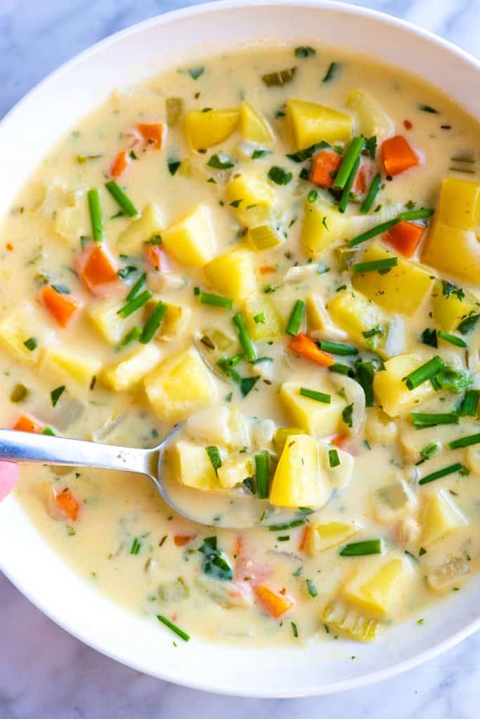 Easy Creamy Potato Soup Recipe