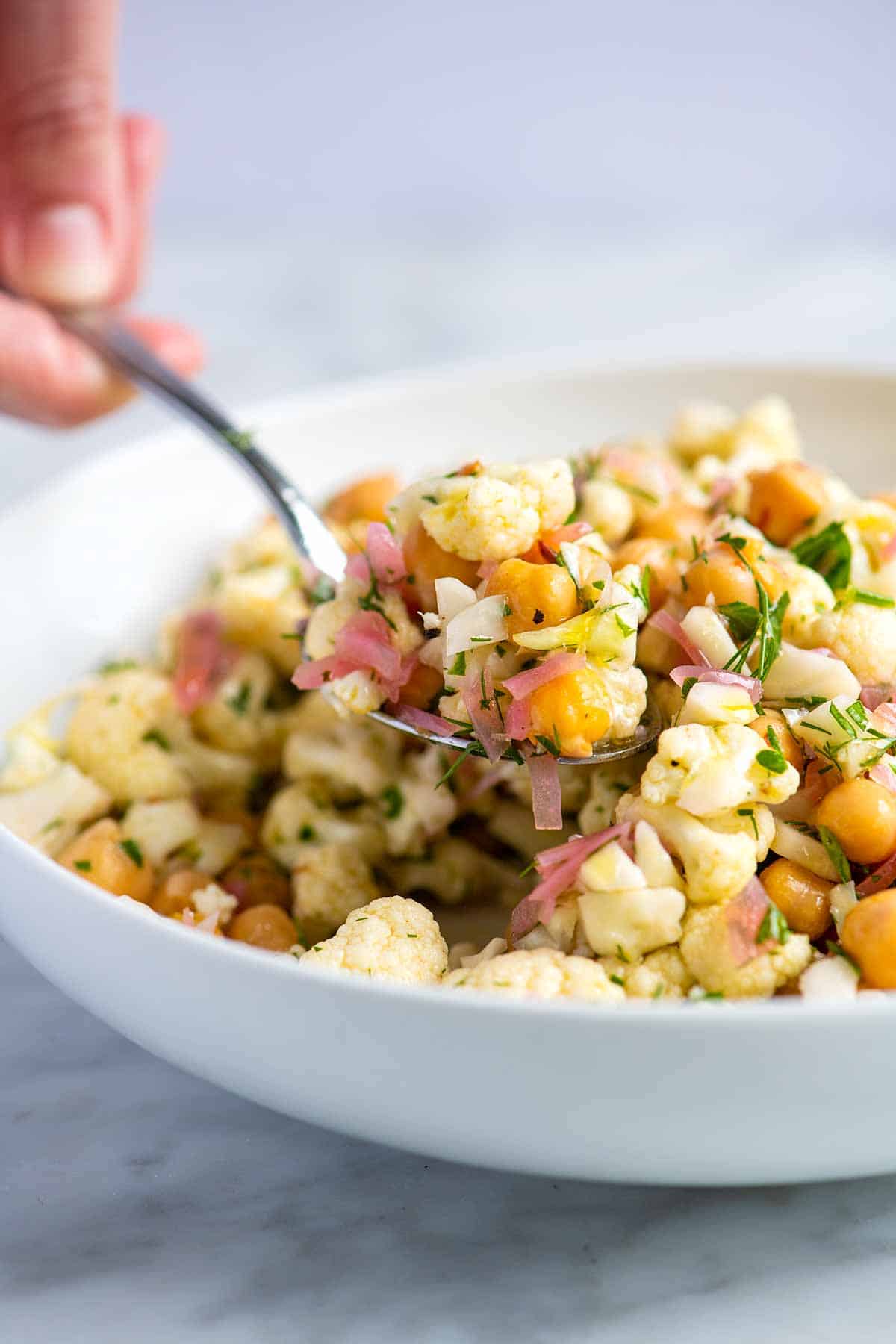 Easy Cauliflower Salad Recipe with Chickpeas and a Lemon Dressing 