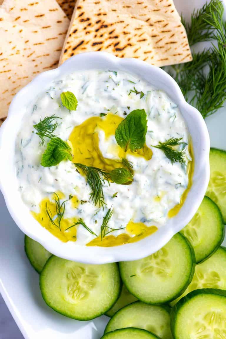 Easy Tzatziki Sauce Recipe