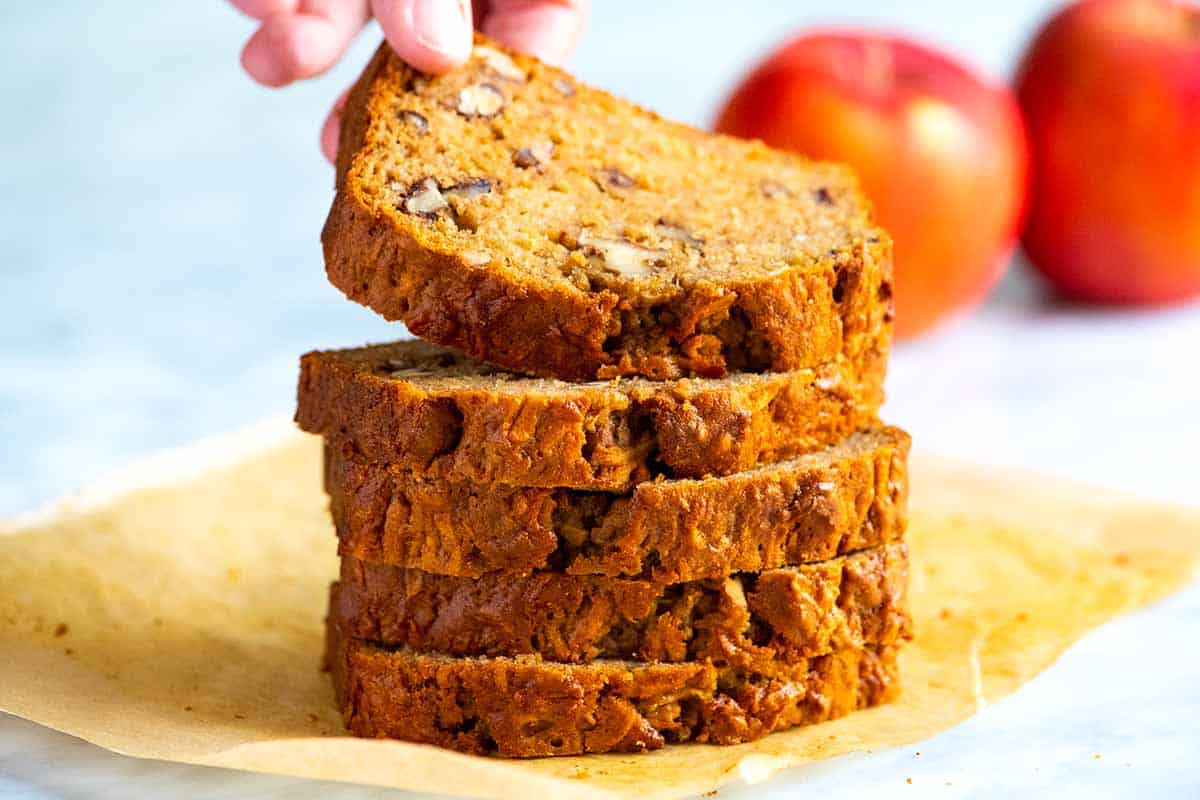 Spiced apple and carrot mini loaves