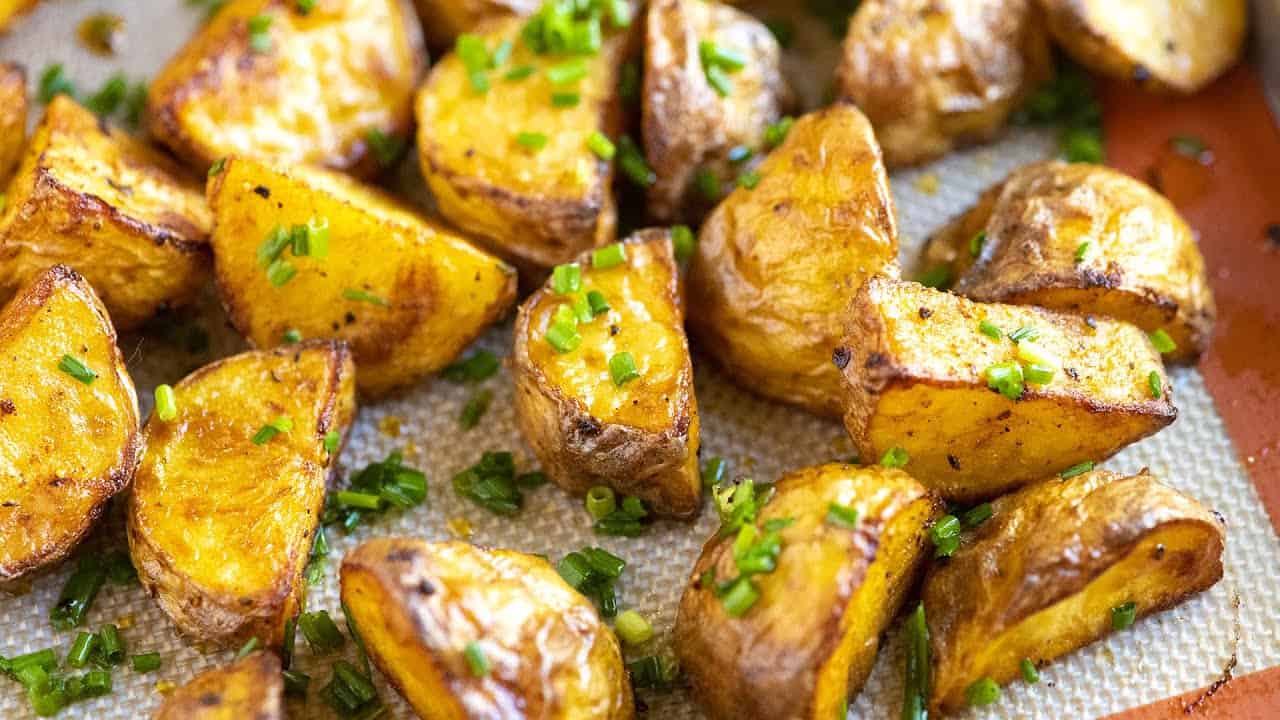 https://www.inspiredtaste.net/wp-content/uploads/2023/04/Roasted-Potatoes-Recipe-Video.jpg