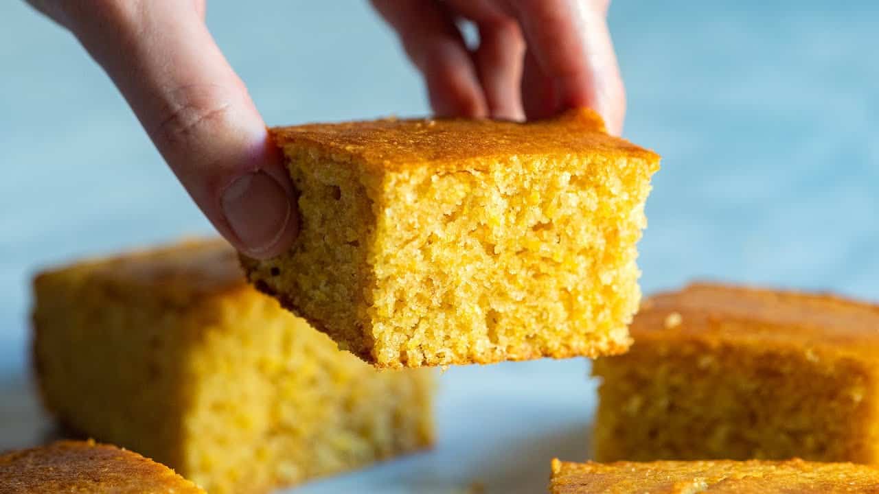 Skillet Corn Bread – Custom Bakehouse