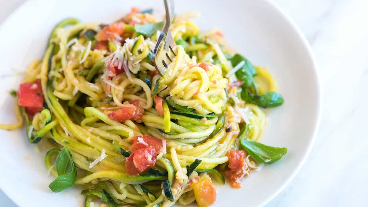 Zucchini Noodles with sauce and cheese