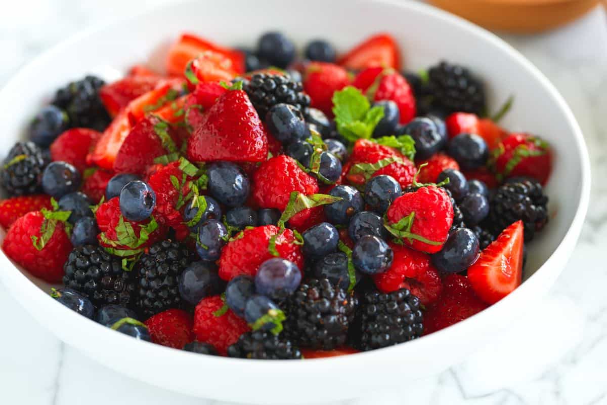 Easy Berry Fruit Salad