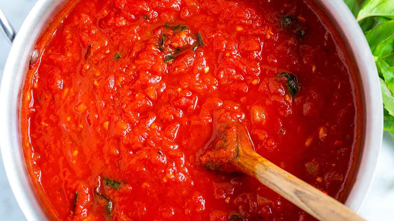 Homemade Red Pasta Sauce Recipe Video