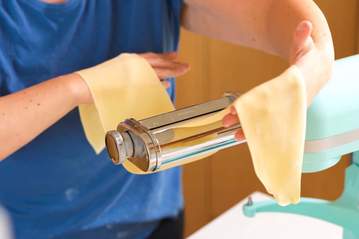 How to Make Pasta: Rolling the dough on setting #6